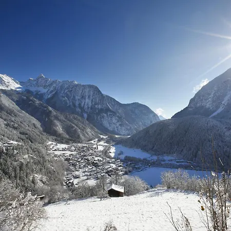 Kirchebnerhof * Oetz